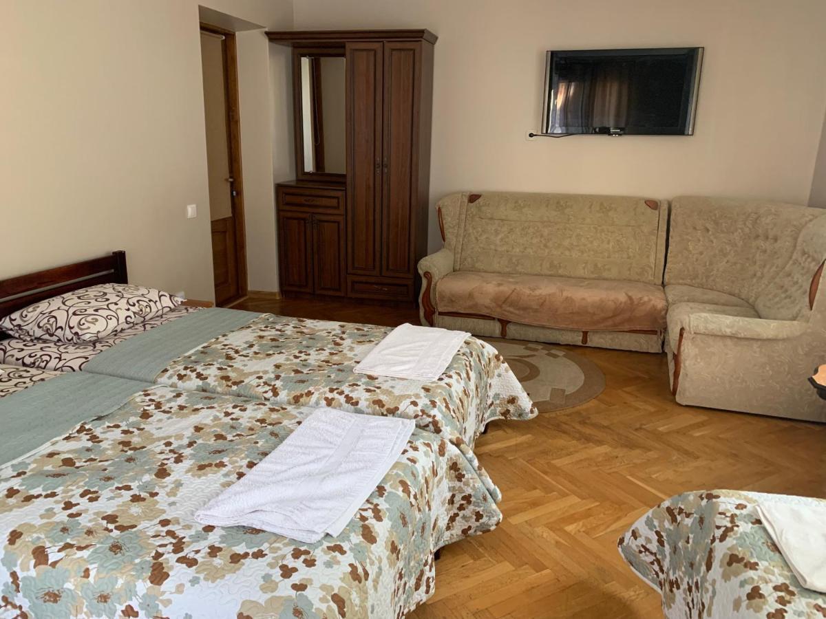 Celebrity Βίλα Kamianets-Podilskyi Εξωτερικό φωτογραφία