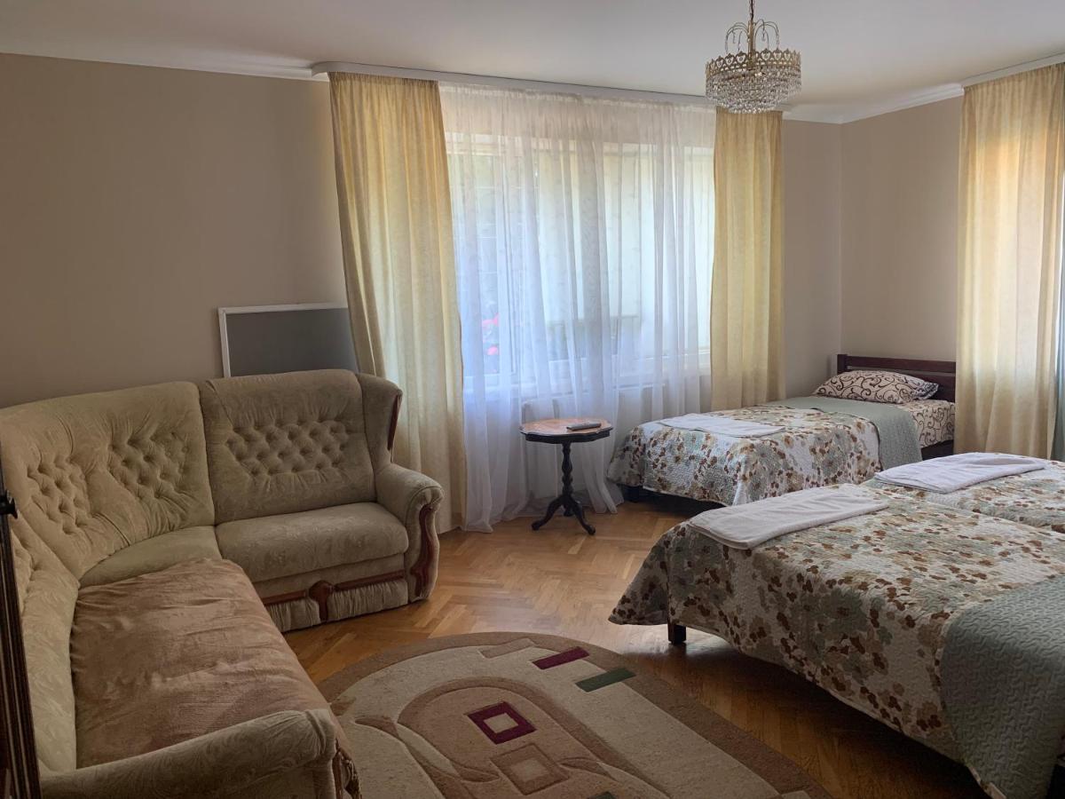 Celebrity Βίλα Kamianets-Podilskyi Εξωτερικό φωτογραφία
