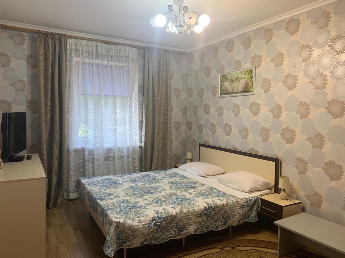 Celebrity Βίλα Kamianets-Podilskyi Εξωτερικό φωτογραφία