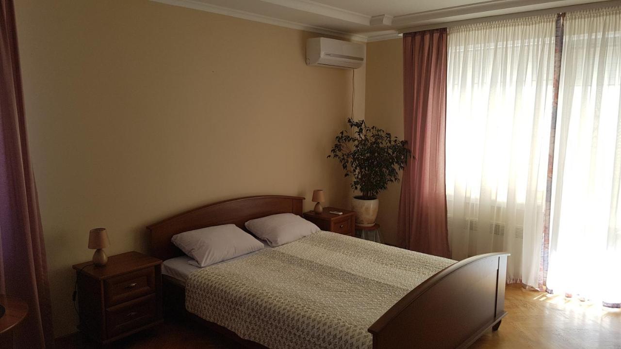 Celebrity Βίλα Kamianets-Podilskyi Εξωτερικό φωτογραφία