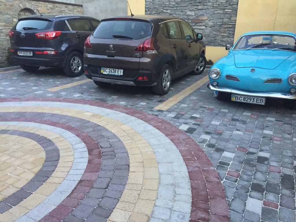 Celebrity Βίλα Kamianets-Podilskyi Εξωτερικό φωτογραφία