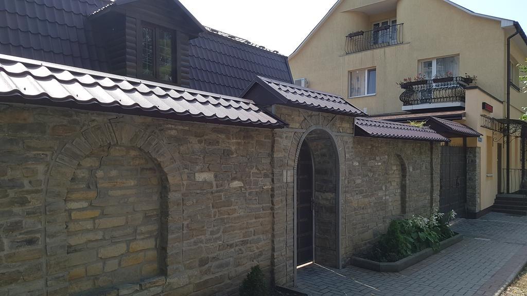 Celebrity Βίλα Kamianets-Podilskyi Εξωτερικό φωτογραφία